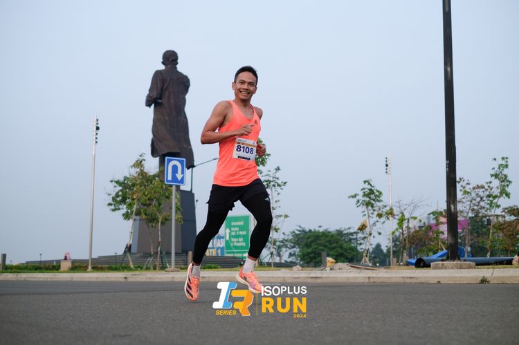 Race photo from ISOPlus Run 2024 Jakarta