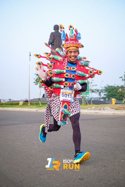 Race photo from ISOPlus Run 2024 Jakarta
