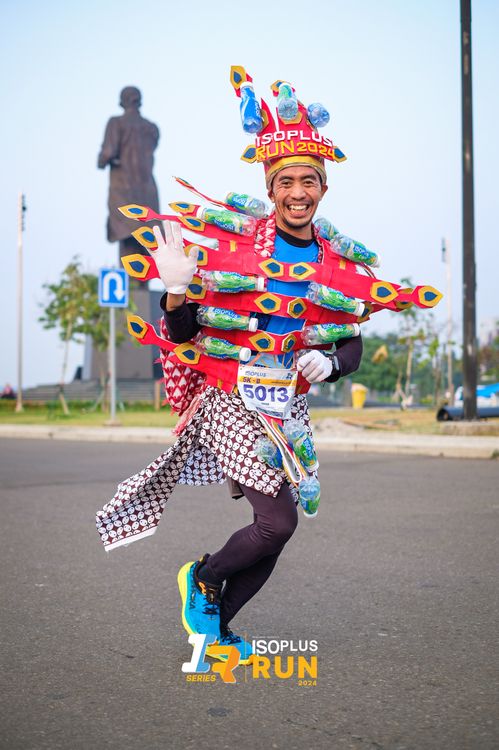 Race photo from ISOPlus Run 2024 Jakarta