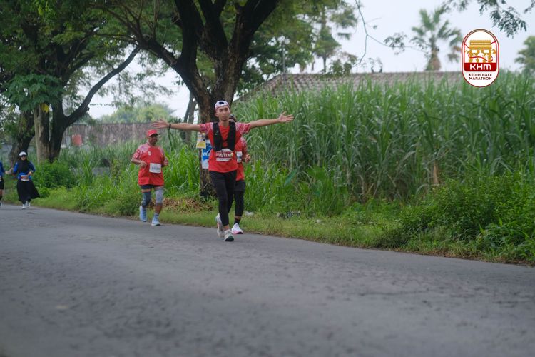 Race photo from Kediri Half Marathon 2025