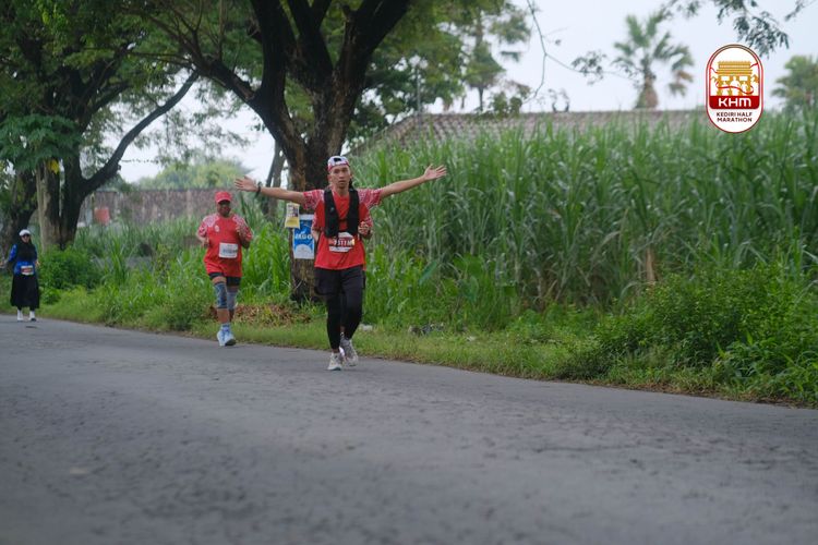 Race photo from Kediri Half Marathon 2025