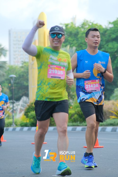 Race photo from Isoplus Run 2024 Surabaya