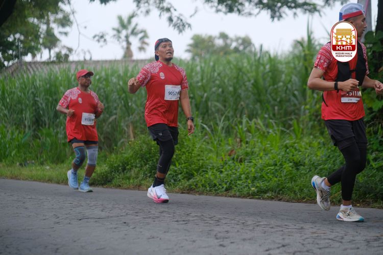 Race photo from Kediri Half Marathon 2025