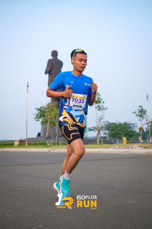 Race photo from ISOPlus Run 2024 Jakarta
