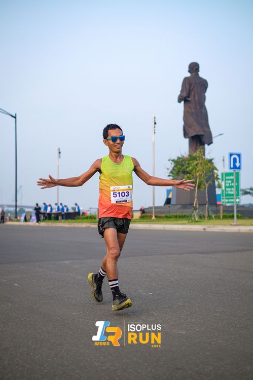 Race photo from ISOPlus Run 2024 Jakarta