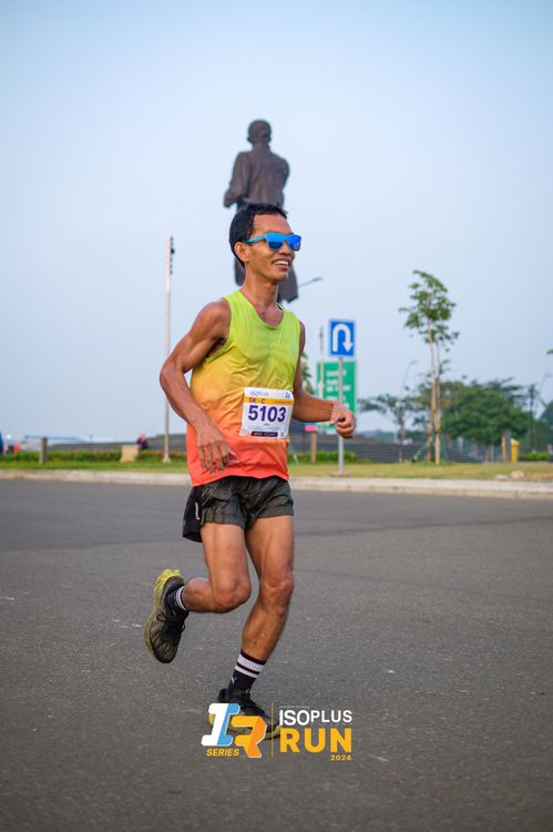 Race photo from ISOPlus Run 2024 Jakarta