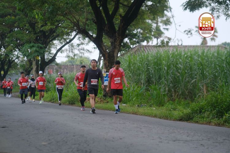 Race photo from Kediri Half Marathon 2025