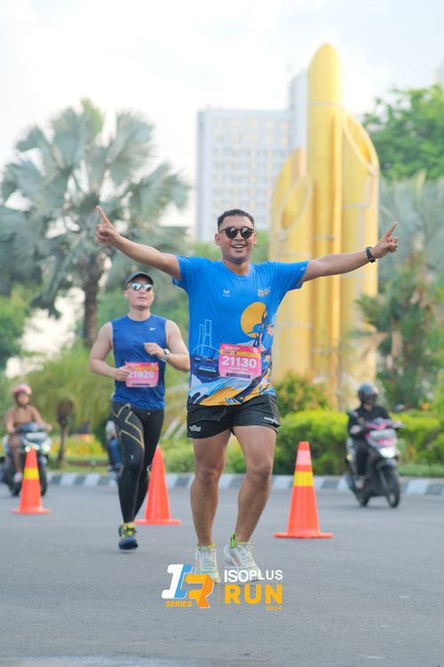 Race photo from Isoplus Run 2024 Surabaya