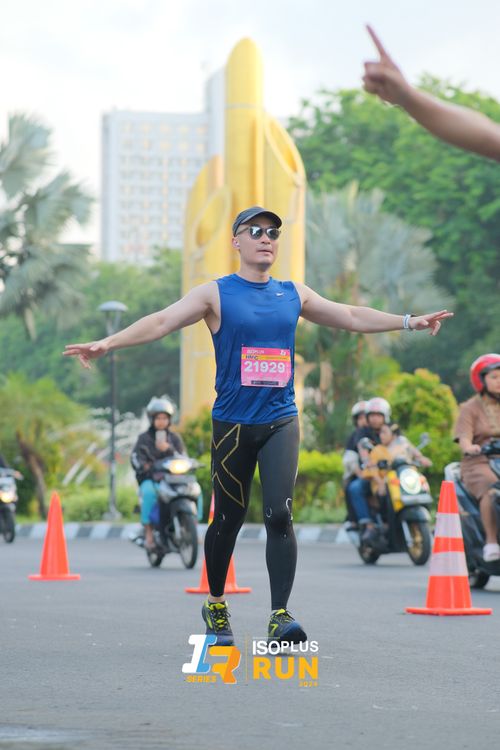 Race photo from Isoplus Run 2024 Surabaya
