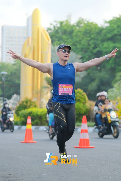 Race photo from Isoplus Run 2024 Surabaya