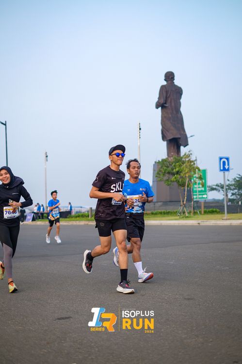 Race photo from ISOPlus Run 2024 Jakarta