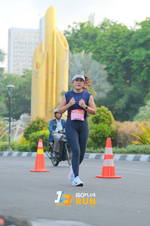 Race photo from Isoplus Run 2024 Surabaya