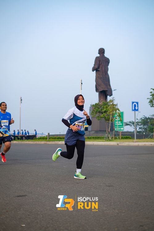 Race photo from ISOPlus Run 2024 Jakarta