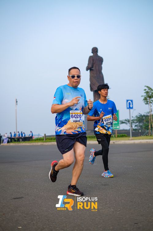 Race photo from ISOPlus Run 2024 Jakarta