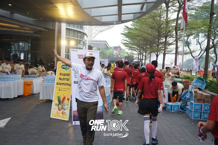 Race photo from ONE RUN 10 K