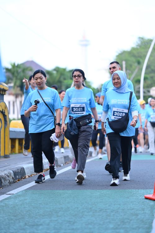 Race photo from KEMLU RUN 2025