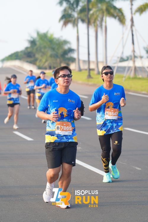 Race photo from ISOPLUS RUN 2025 - JAKARTA