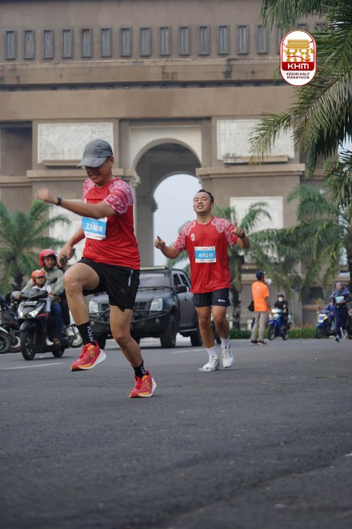 Race photo from Kediri Half Marathon 2025