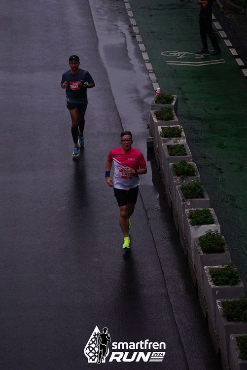 Race photo from Smartfren Run 2024
