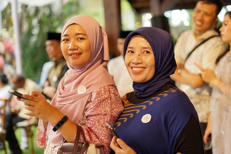 Race photo from Pernikahan Safira & Mugi