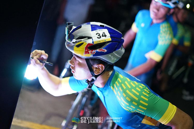 Race photo from Cycling de Jabar 2024