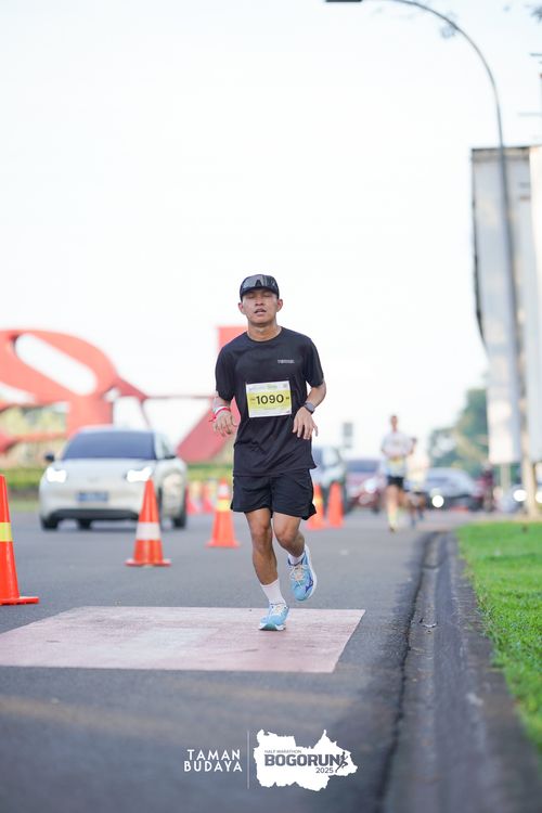 Race photo from Taman Budaya x BOGORUN 2025