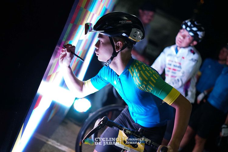 Race photo from Cycling de Jabar 2024