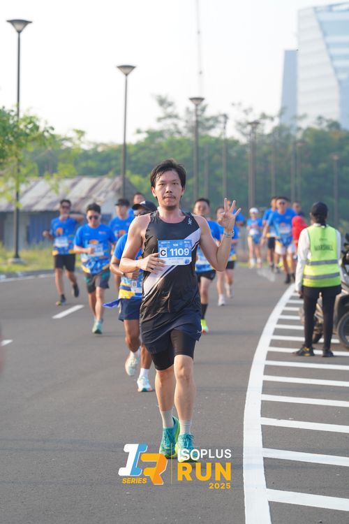 Race photo from ISOPLUS RUN 2025 - JAKARTA