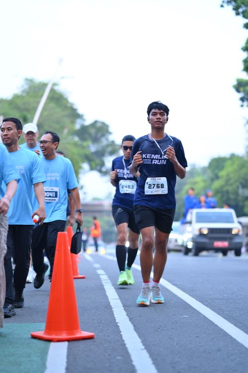 Race photo from KEMLU RUN 2025