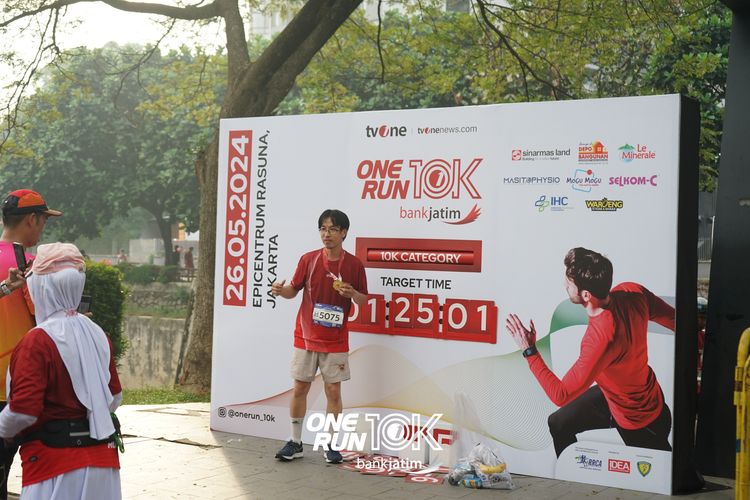 Race photo from ONE RUN 10 K