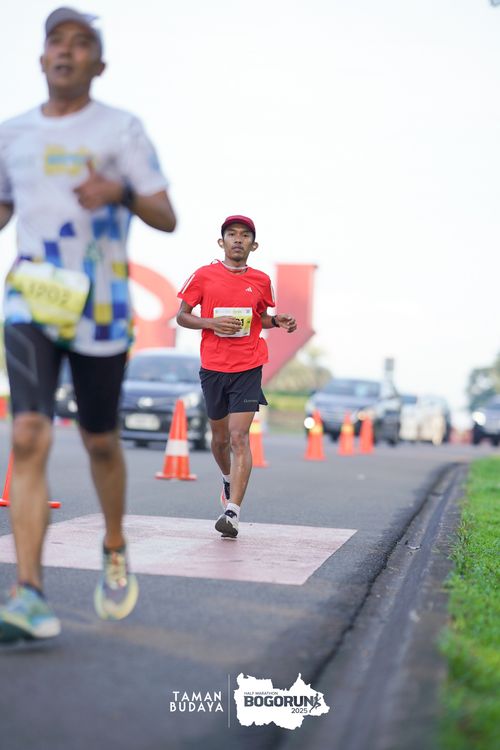Race photo from Taman Budaya x BOGORUN 2025