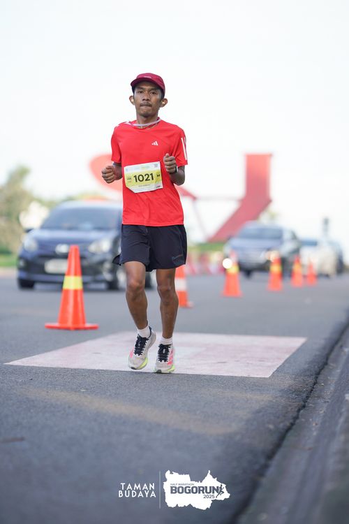 Race photo from Taman Budaya x BOGORUN 2025