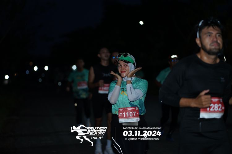 Race photo from Arutmin Borneo Run 2024