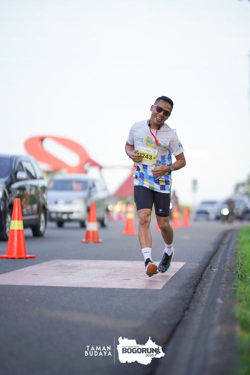 Race photo from Taman Budaya x BOGORUN 2025