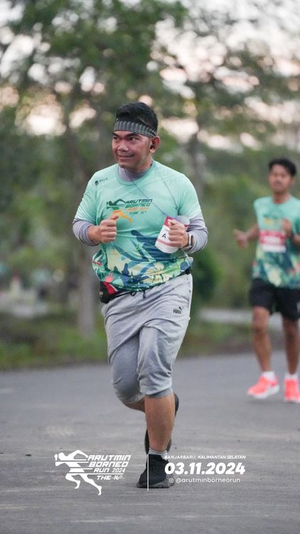 Race photo from Arutmin Borneo Run 2024