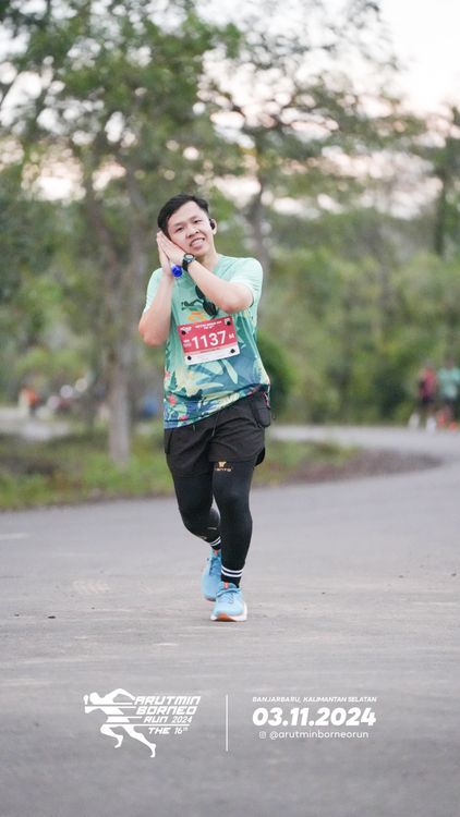 Race photo from Arutmin Borneo Run 2024