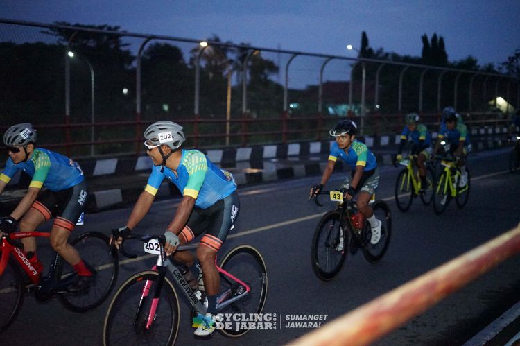 Race photo from Cycling de Jabar 2024