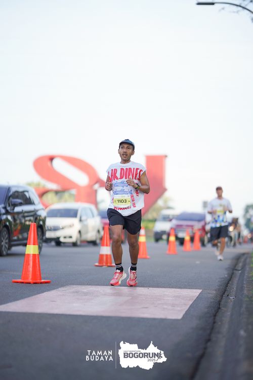 Race photo from Taman Budaya x BOGORUN 2025
