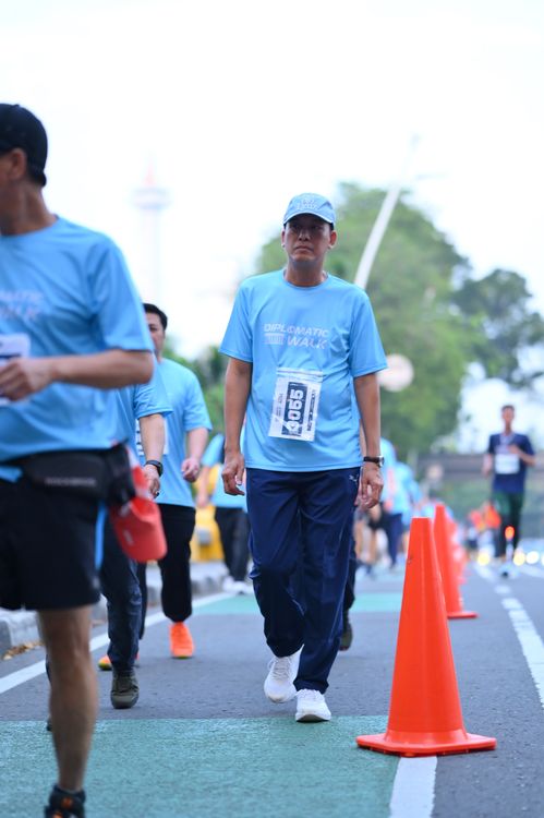 Race photo from KEMLU RUN 2025