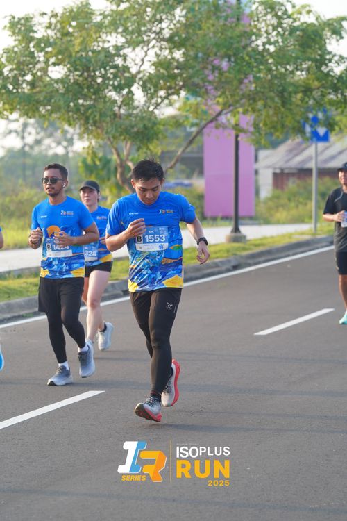 Race photo from ISOPLUS RUN 2025 - JAKARTA