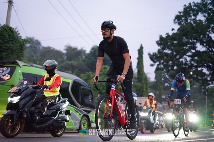 Race photo from Cycling de Jabar 2024