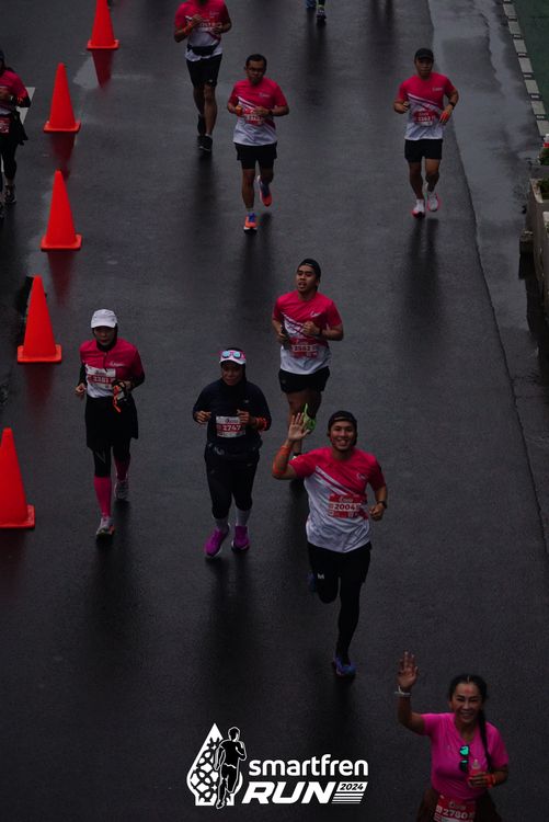 Race photo from Smartfren Run 2024