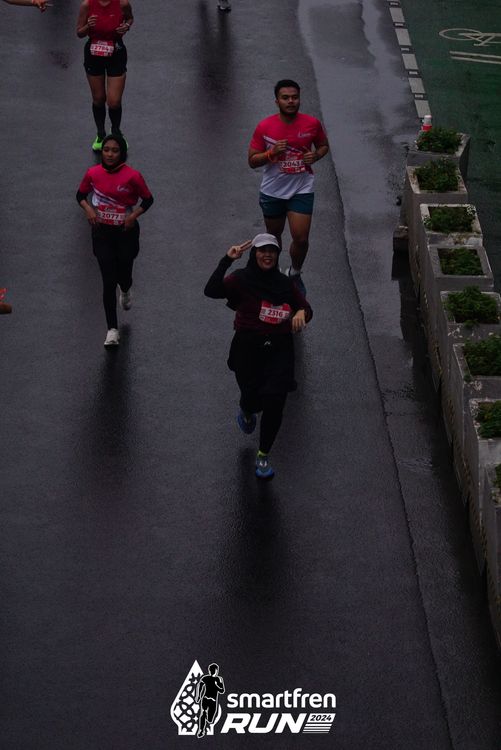 Race photo from Smartfren Run 2024