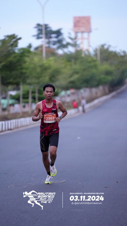 Race photo from Arutmin Borneo Run 2024