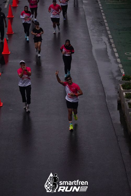 Race photo from Smartfren Run 2024