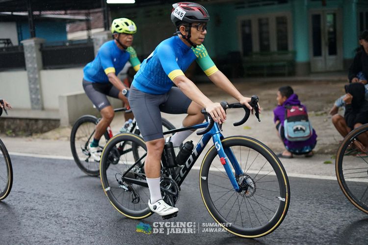 Race photo from Cycling de Jabar 2024