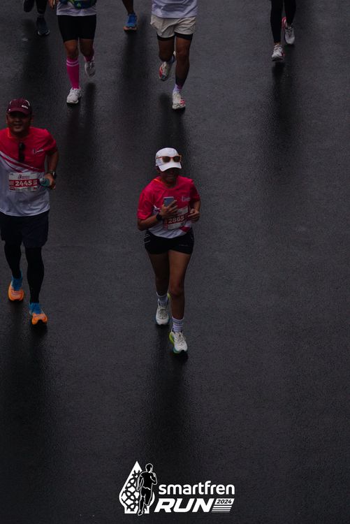 Race photo from Smartfren Run 2024