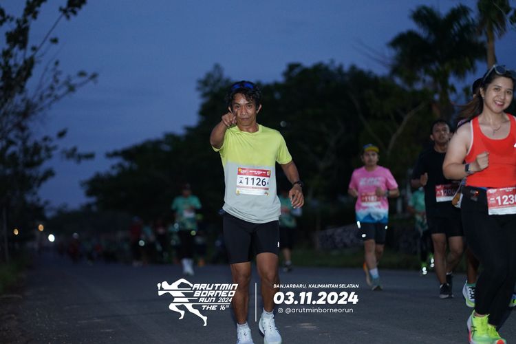 Race photo from Arutmin Borneo Run 2024