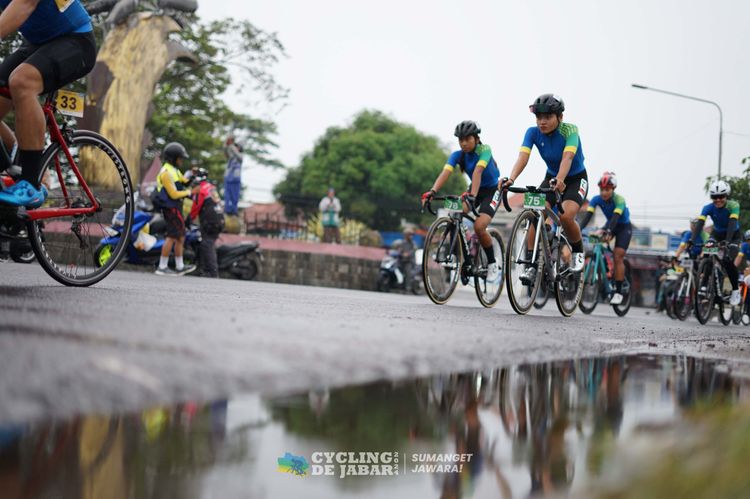 Race photo from Cycling de Jabar 2024