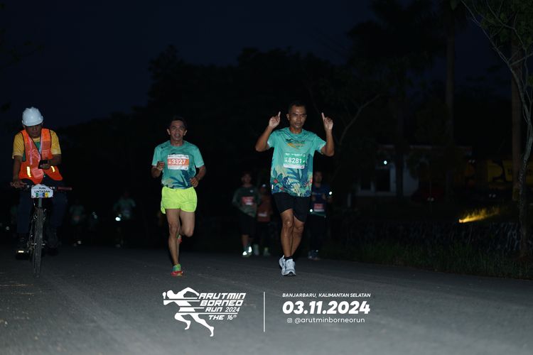 Race photo from Arutmin Borneo Run 2024
